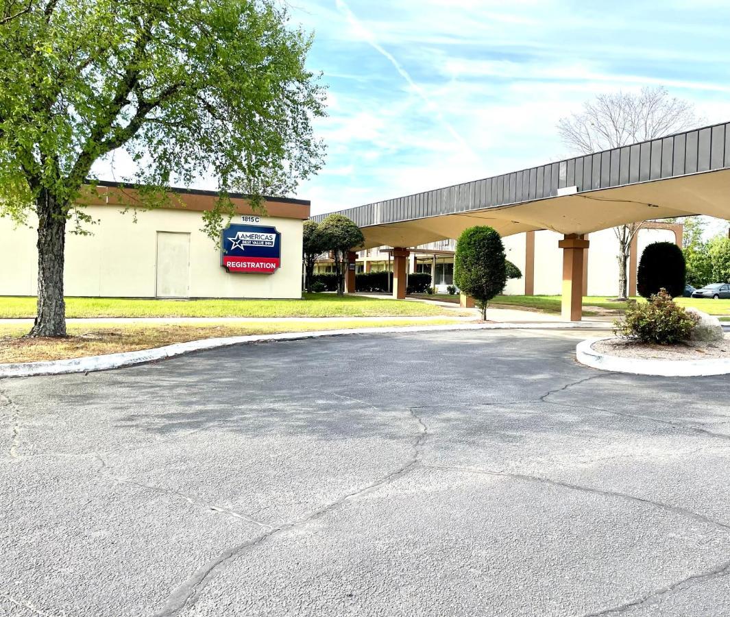 Americas Best Value Inn - Wilson Exterior photo