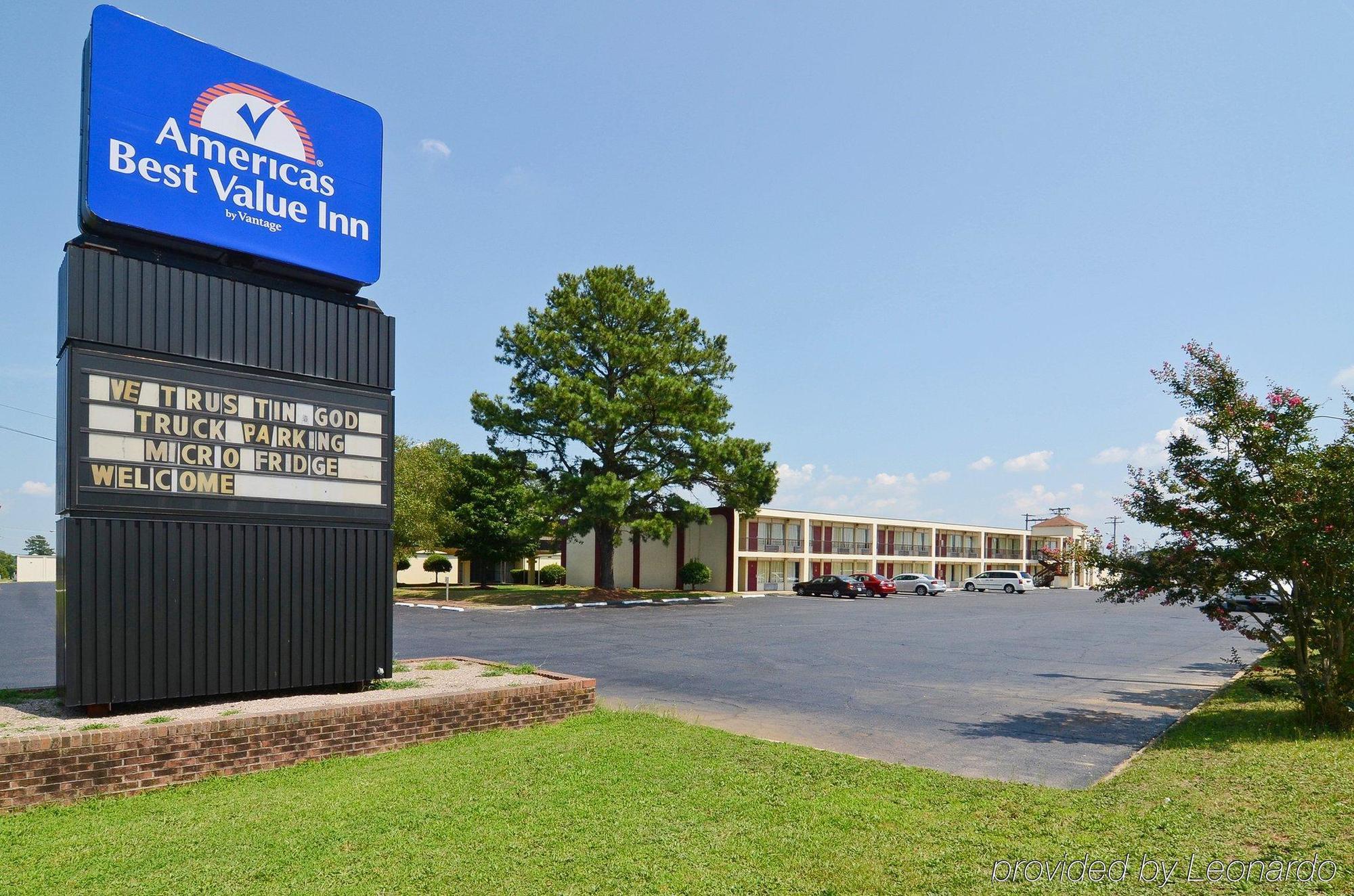 Americas Best Value Inn - Wilson Exterior photo